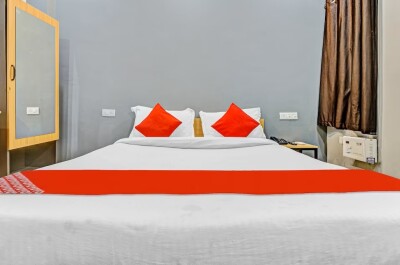 OYO Flagship 84950 Orphic Inn  | GuestHouseWale.Com