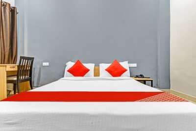 OYO Flagship 84950 Orphic Inn  | GuestHouseWale.Com