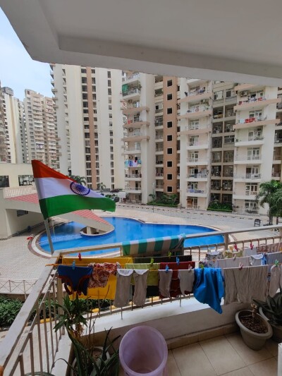 3 Bhk semi furnished in Noida Extension near gaur city mall-8