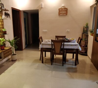 2 bhk fully furnished flat  Sector 77 Antriksh golf v