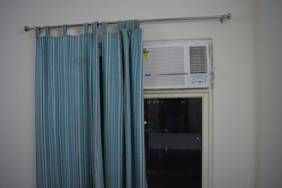 Room sector 75 Golf city plot 11