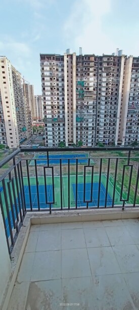 3 bhk semi furnished flat Sector 75 white house-11
