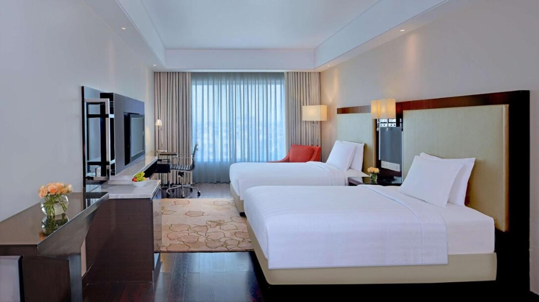 Radisson Hotel Agra-11