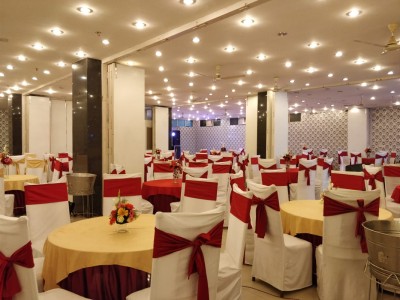 Golden Leaf Noida- lawn/farmhouse  Best wedding venue in Noida|Best Banquet Hall In Noida