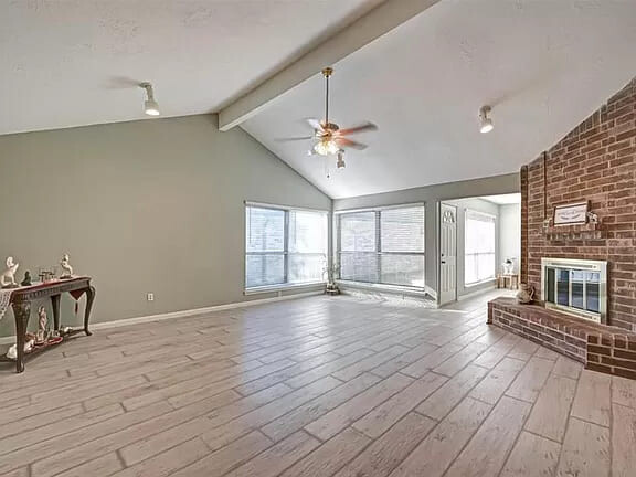 7610 Loro Linda Dr, Houston, TX 77083-7