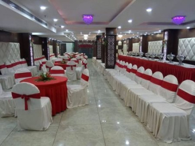 Hotel SS Grand Lucknow-9