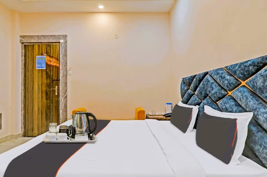 The Neel Sri Grand | GuestHouseWale.Com-7