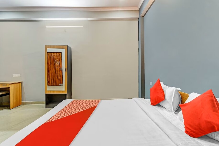 OYO Flagship 84950 Orphic Inn  | GuestHouseWale.Com-12