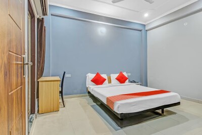 OYO Flagship 84950 Orphic Inn  | GuestHouseWale.Com-10