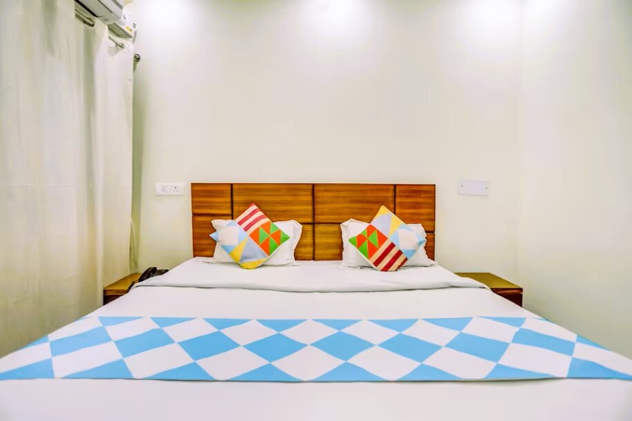 RS Residency | GuestHouseWale.Com-4