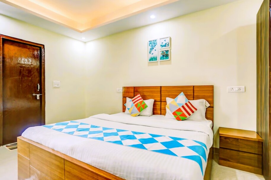 RS Residency | GuestHouseWale.Com-6