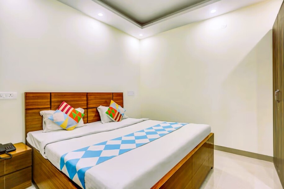 RS Residency | GuestHouseWale.Com-5