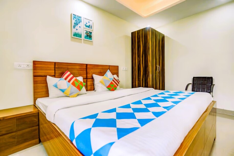 RS Residency | GuestHouseWale.Com-7