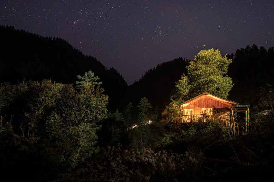 Whispering Pines Cottages |Treehouse | Tandi-18