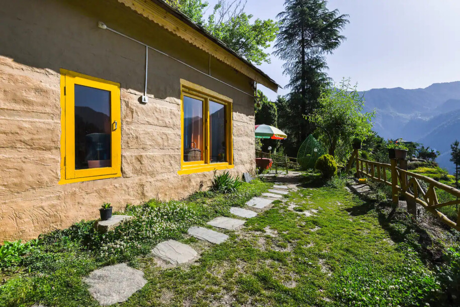 Whispering Pines Cottages |Treehouse | Tandi-13