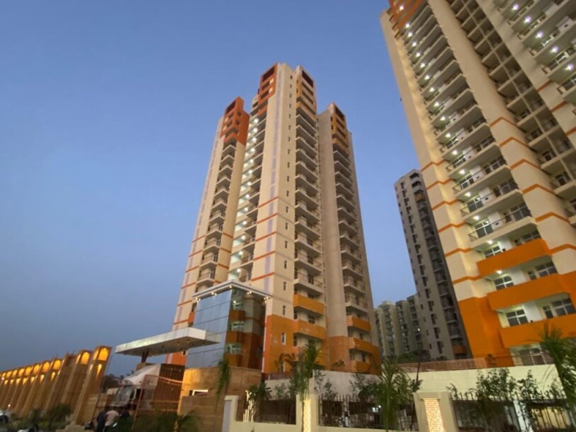 2 BHK + Study  in  sector 1 Noida Exetension-5