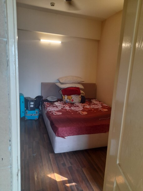 1bhk flat paras tierea Noida-5