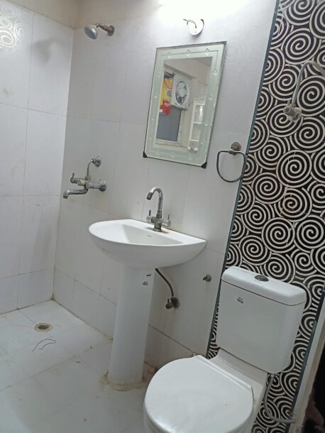 2 Bhk 1045 sqft Electronic item is only 6 months old completely furniture-14