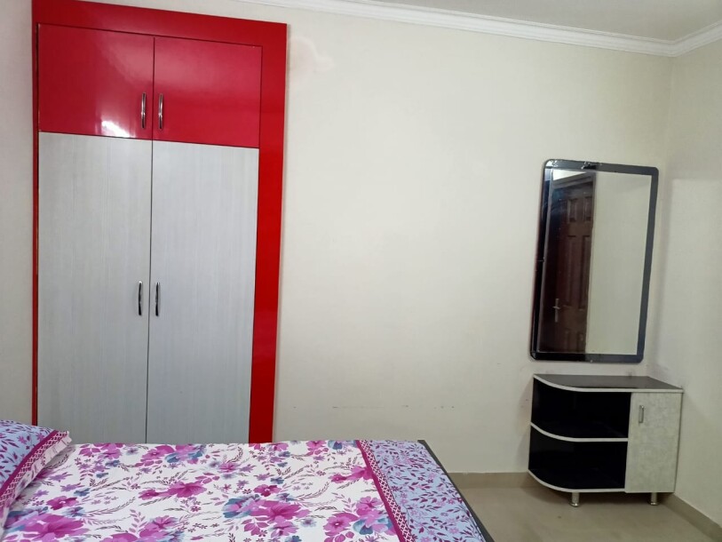 2 Bhk 1045 sqft Electronic item is only 6 months old completely furniture-6