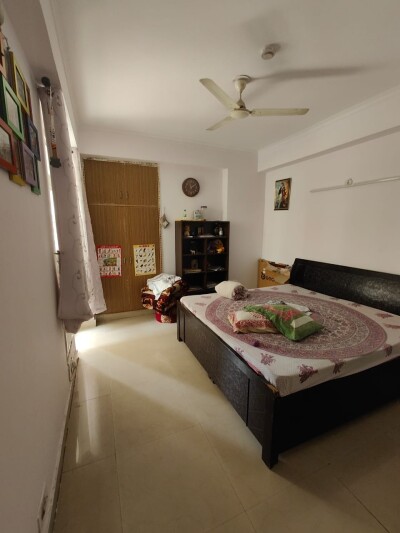 3 Bhk semi furnished in Noida Extension near gaur city mall