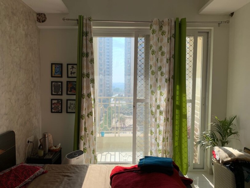 2bhk plus study available for rent in Mahagun Mirabella ,for working Class family .-3