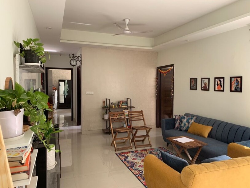 2bhk plus study available for rent in Mahagun Mirabella ,for working Class family .-2