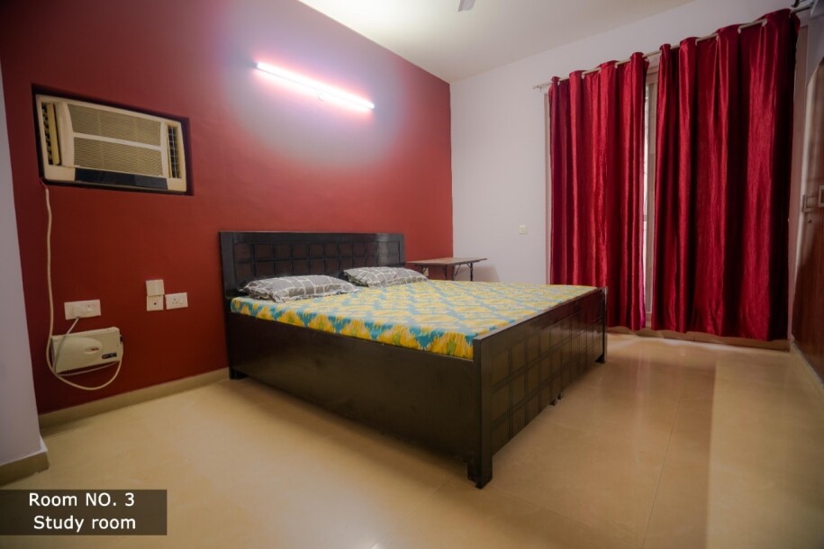 Master room ,Fully furnished sector 75-3