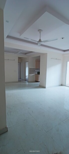 3 bhk semi furnished flat Sector 75 white house-2