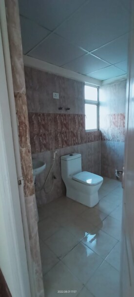 3 bhk semi furnished flat Sector 75 white house-7