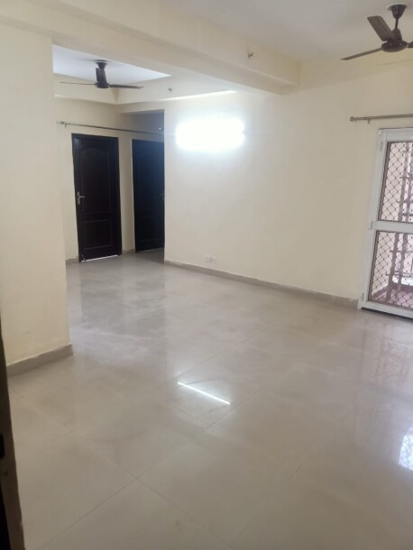 3 BHK flat Available semi furnished-3