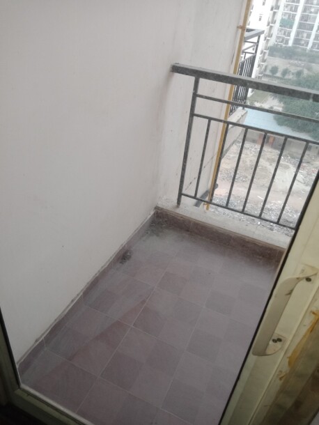 3 BHK flat Available semi furnished-5