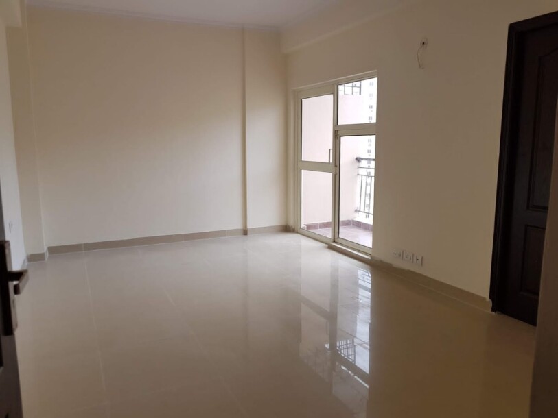 4 BHK Golf City plot 11, SECTOR 75, NOIDA-1