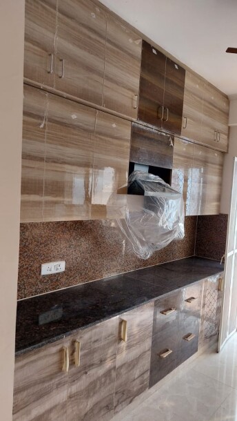 4 bhk semi furnished flat-7
